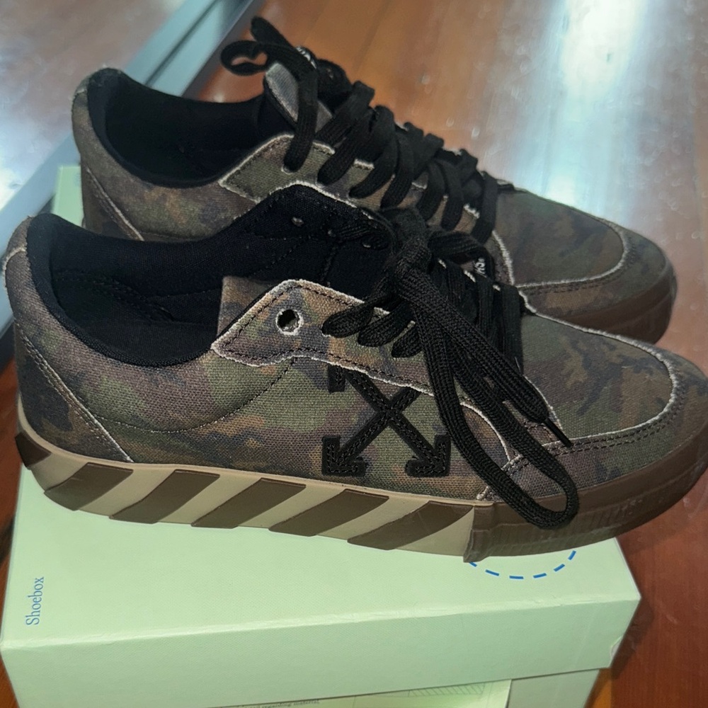 Off-White Camouflage Sneakers with Black Accents